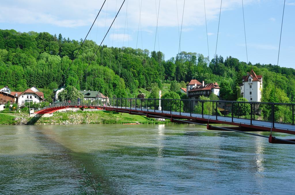 Landhotel Mariensaule Wernstein am Inn Buitenkant foto